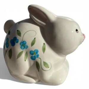 Vintage Ceramic bunny rabbit bank, maker unknown, no cracks or chips